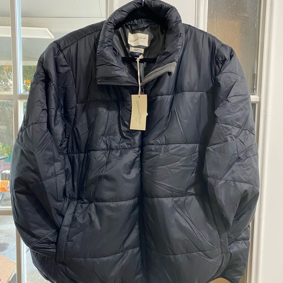 Universal Thread Black Puffer Jacket - Picture 2 of 6